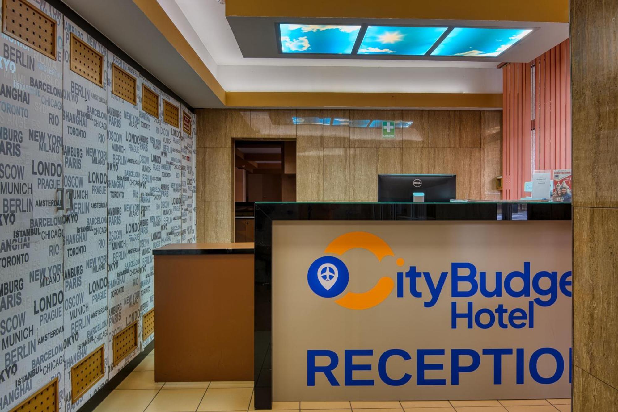 City Budget Hotel Boedapest Buitenkant foto